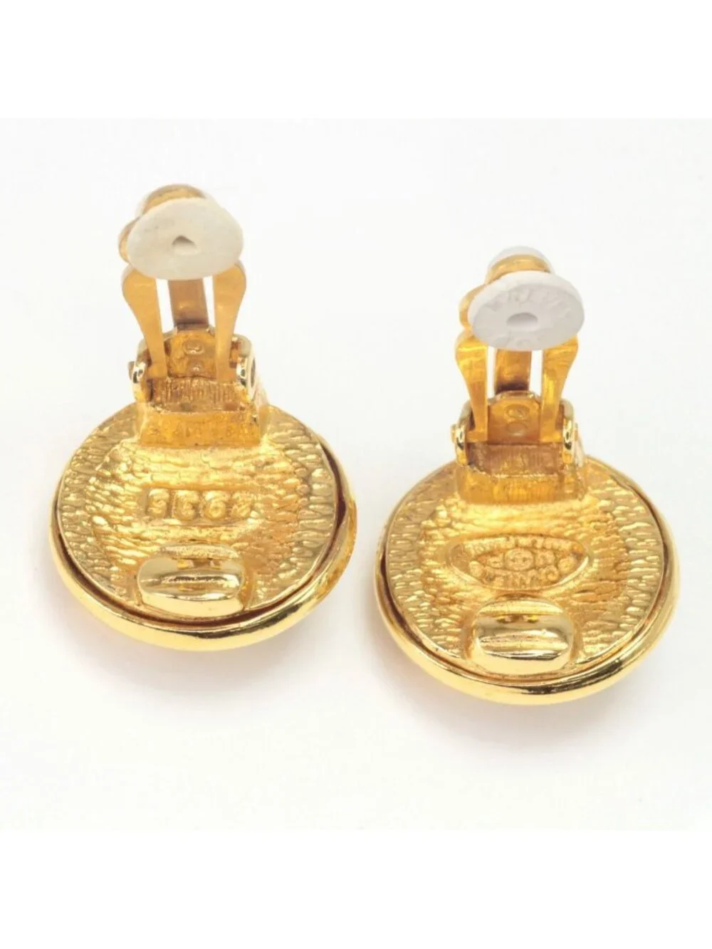 Chanel Earrings Vintage Gold